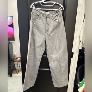 Universal Thread Light Gray High Rise Jeans